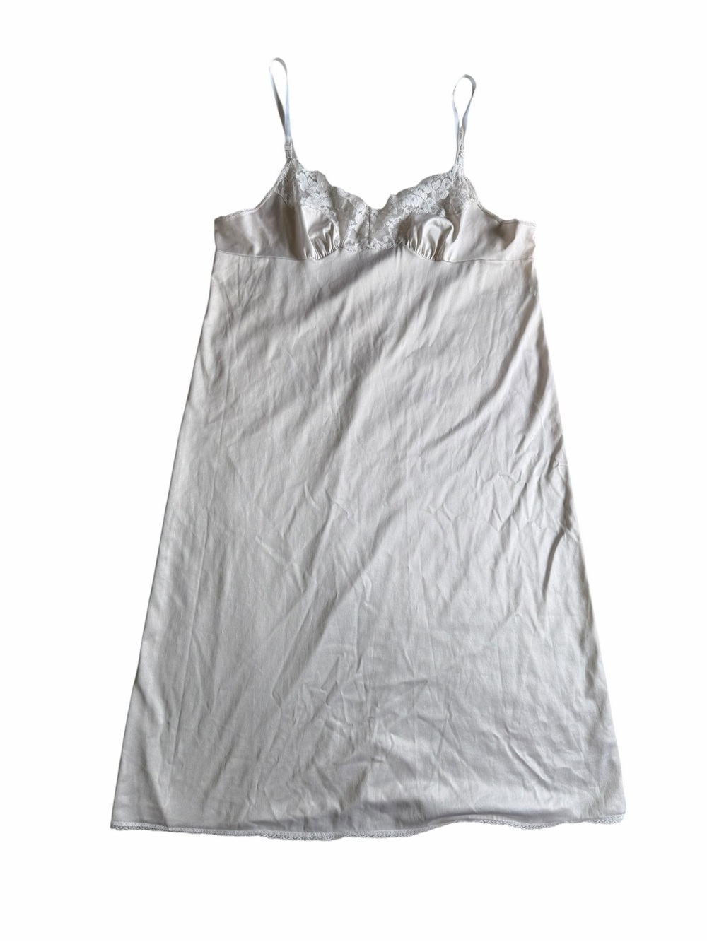 🌟vassarette Vintage Bundle of 2 Lace-Trim Camisole Slip Set in Ivory and Cream - Picture 7 of 12